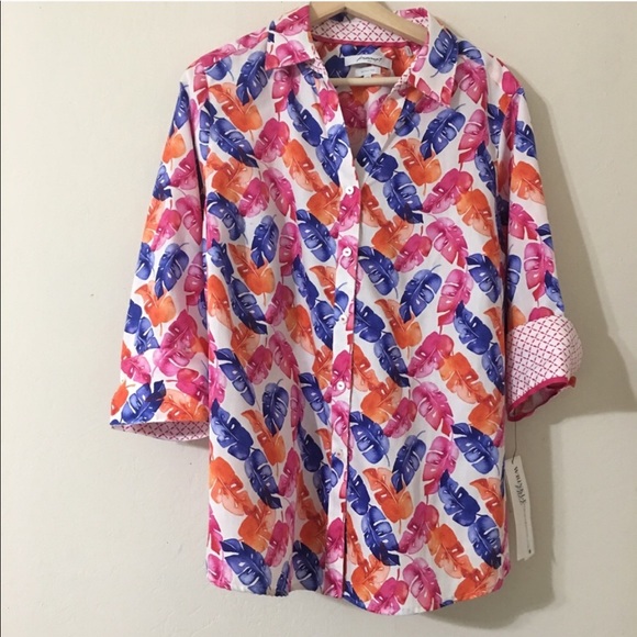 FOXCROFT Mary Layered Palms Wrinkle Free Shirt - Picture 4 of 8